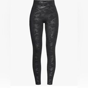 Spanx Matte Black Camo Leggings